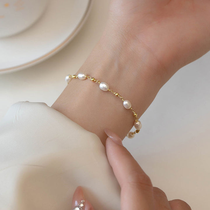 Baroque pearl bracelet