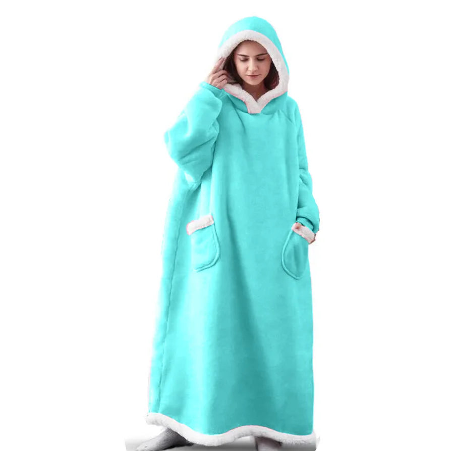 Aurora | Cozy fleece blanket hoodie – Your winter hug in style