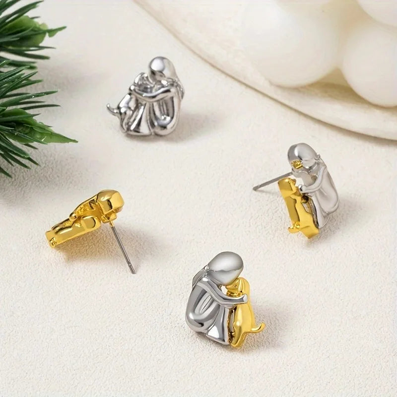 Hug earrings