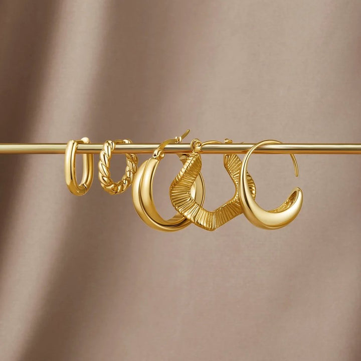 Luna gold twist earrings